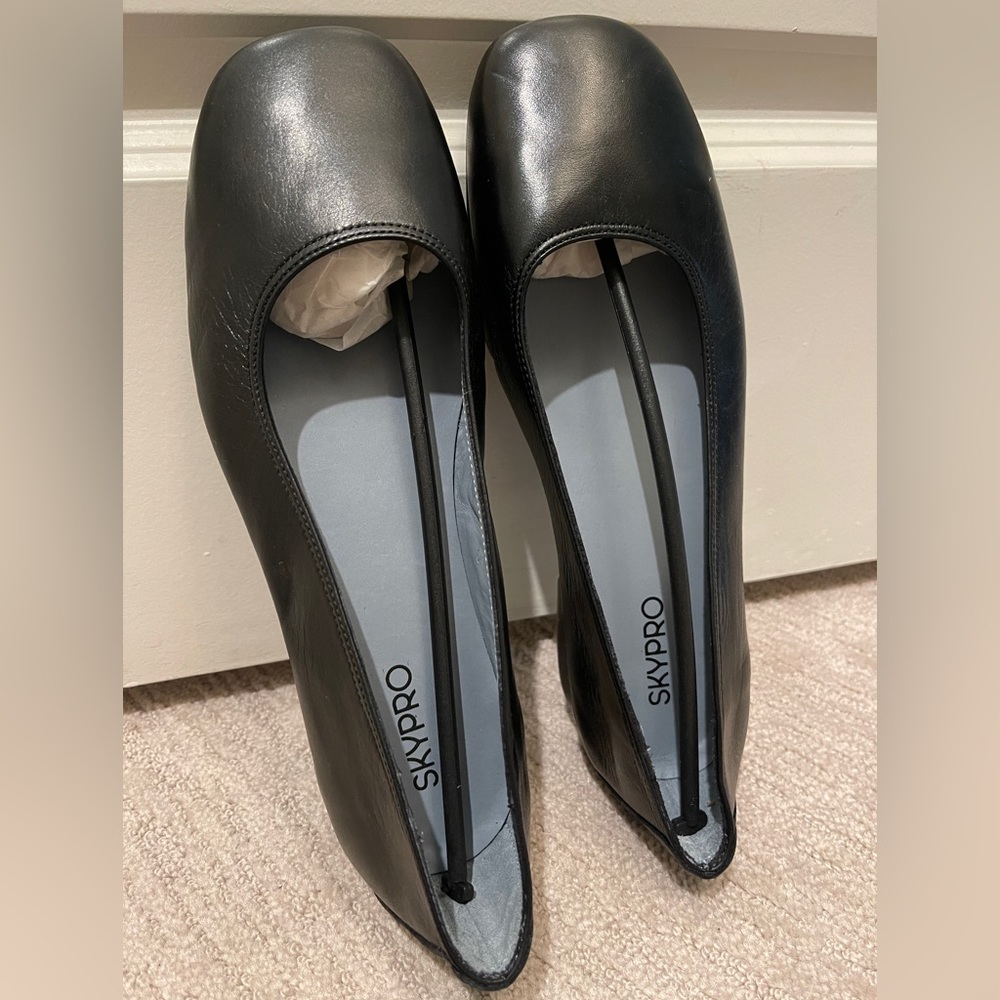 SKYPRO women’s flight crew flat Blanche Scott